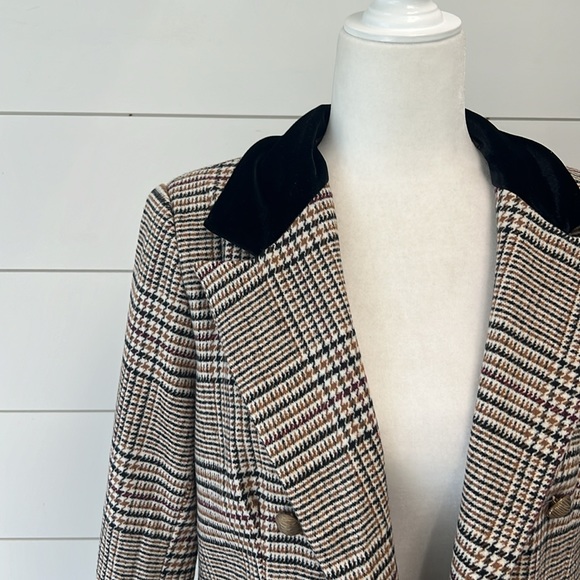 Forever 21 Blazer - Picture 2 of 2